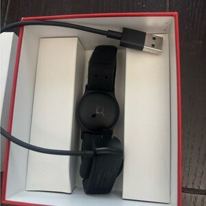 Like new Orange Theory Fitness HR tracker with Charger